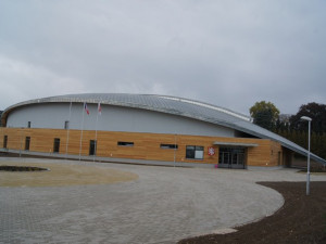 Nový krytý zimní stadion v Turnově láká, za měsíc ho navštívilo lidí jako venkovní kluziště za rok