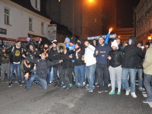 Do Liberce se sjelo 300 francouzských fanoušků, policie zatím práci neměla