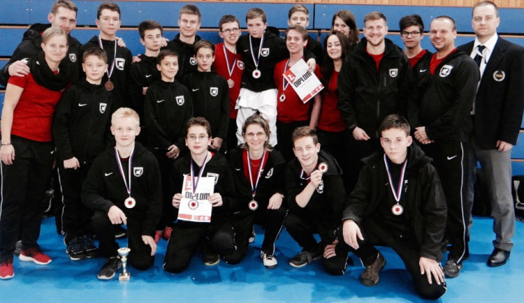 Liberecký Gryf si přivezl z MČR 9 medailí