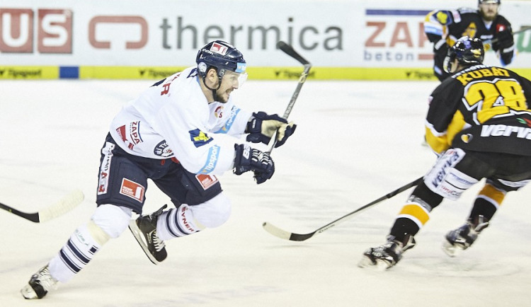 Tygři porazili potřetí Litvínov, rozhodl gól Bulíře