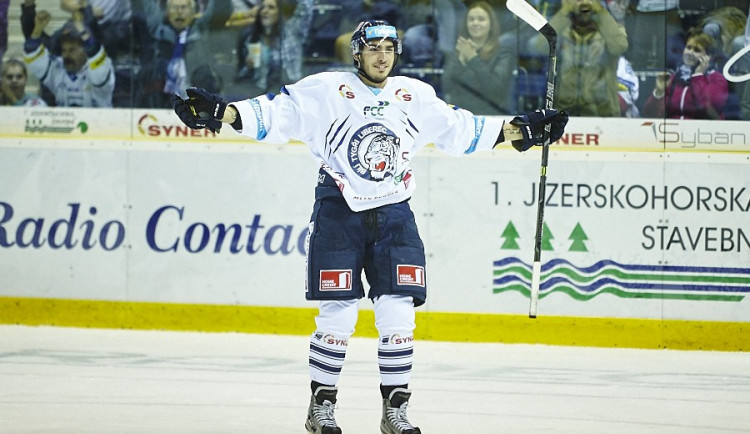 Dominik Lakatoš v dresu Tygrů.