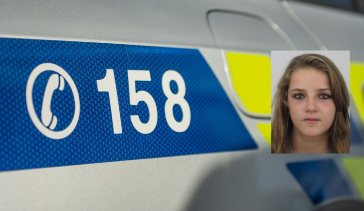 Policie pátrá od konce roku po šestnáctileté Miroslavě Pstrongové