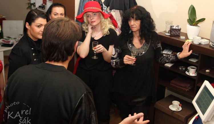 Slavnostní otevření salonu