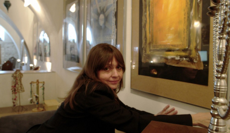 Vestibul krajského úřadu ozdobí v únoru kresby Zuzany Kadlecové