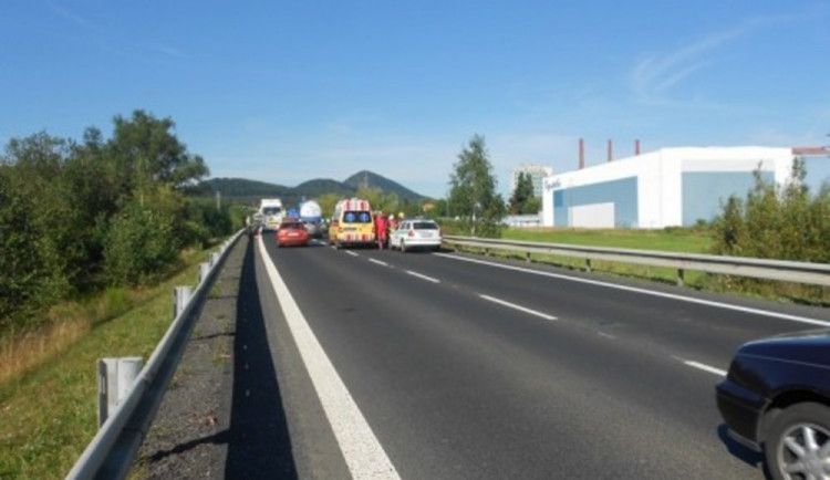 Obchvat v novém Boru. Ilustrační foto