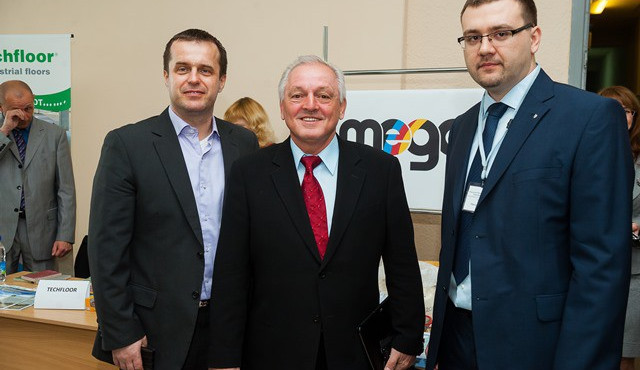 Podnikatelem Libereckého kraje je majitel firmy Mega Luboš Novák (uprostřed)