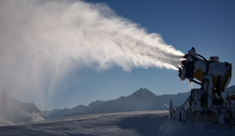 Ilustrační foto; sněžné dělo