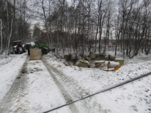 Traktorista vjel přímo před rozjetý vlak, nezranil se on ani strojvůdce