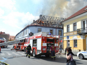Česká Lípa usiluje o záchranu Kounicova domu, který loni vyhořel