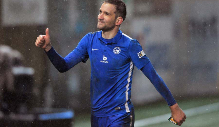 Bakoš věnoval hattrick nemocnému kamarádovi Čišovskému