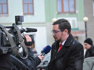 Zeman přislíbil, že pomůže při jednání o výjimce pro Ještěd