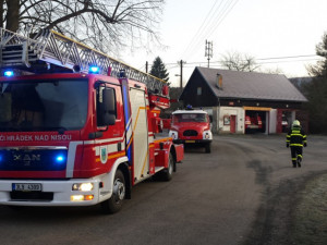 Požár ve Zdislavě.