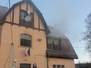 Požár ve Zdislavě.