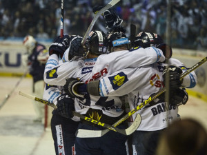 Tygři vyhráli doma i druhé čtvrtfinále, nad Chomutovem vedou 2:0