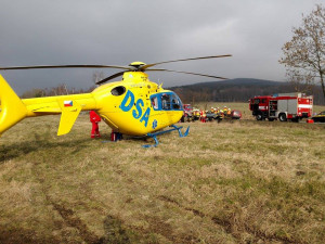 Další tragická nehoda. Při dopravní nehodě u Rynoltic zemřel člověk
