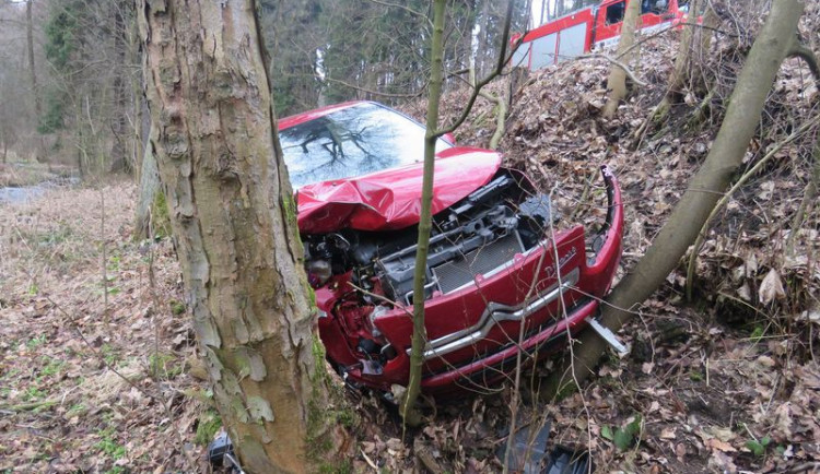 Takhle dopadlo auto po nevinném odkašlání. 