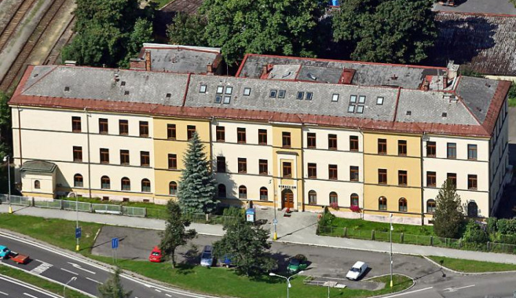 Gymnázium U Balvanu