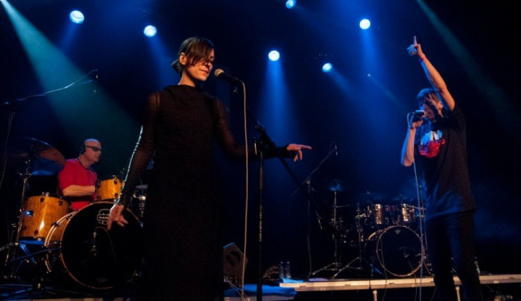 WWW s Pavlem Fajtem za bicími