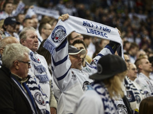 Tygři mají první titul. Foto z šestého finále