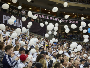 Tygři mají první titul. Foto z šestého finále