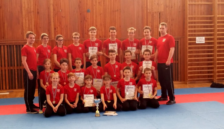 Gryf Liberec je druhým nejlepším karatistickým týmem na severu Čech 