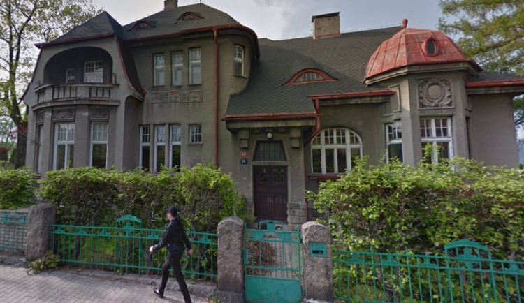 Bývalá školka ve Věkově ulici