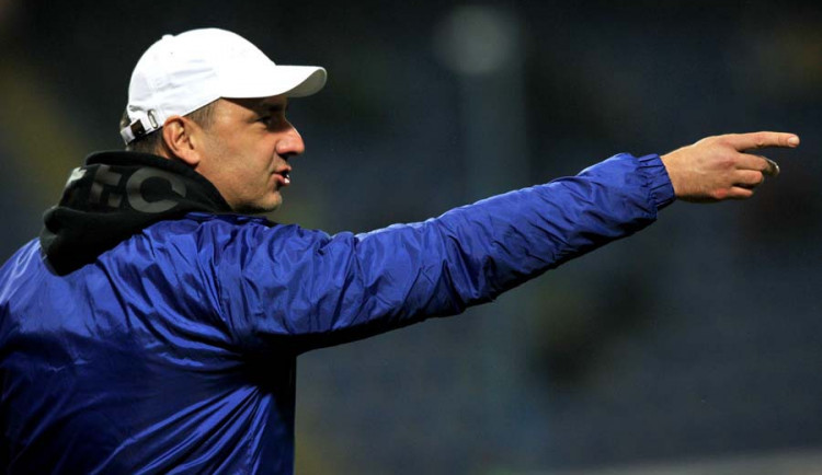 Konec spekulací! Trenér Jindřich Trpišovský podepsal novou smlouvu se Slovanem
