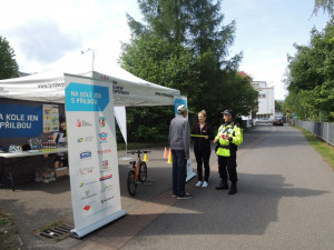 Projekt „Na kole jen s přilbou“ zavítá na libereckou cyklostezku