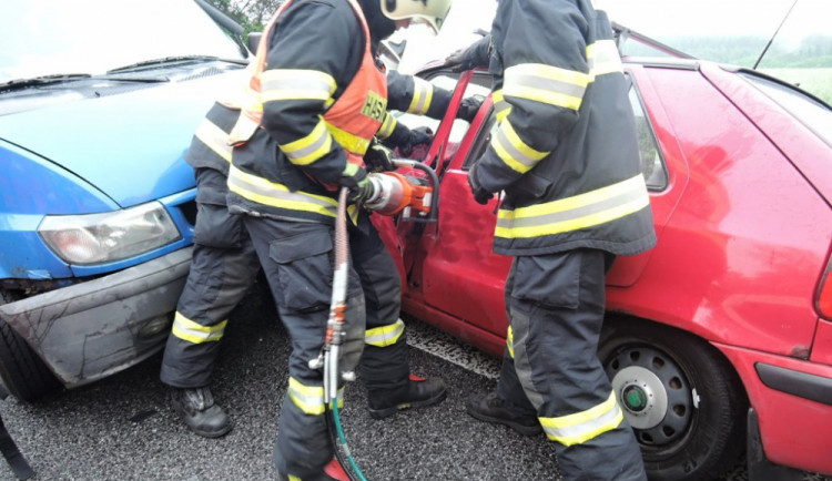 Další nehoda na Albrechtickém kopci si vyžádala tři zraněné osoby