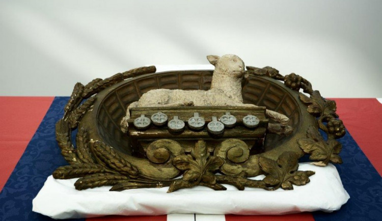 Do Liberce se vrátila socha ukradená z kostela před téměř 20 lety