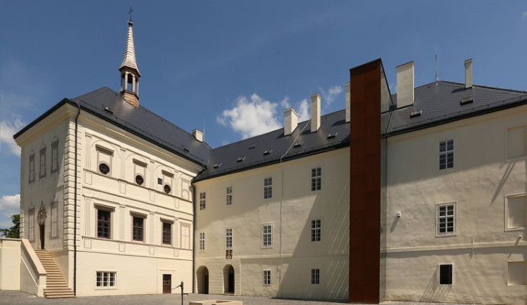 Rekonstruovaný zámek Svijany se v sobotu otevře veřejnosti