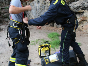 Turnovští hasiči připravili pro kolegu neobvyklé rozloučení