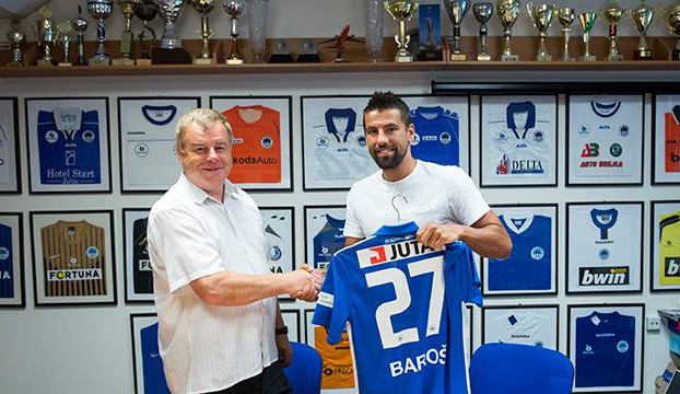 Podepsáno! Milan Baroš je hráčem Slovanu