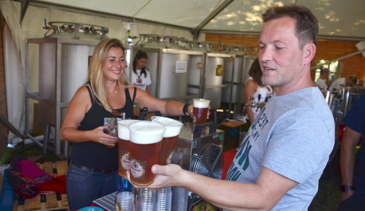 Svijanské slavnosti přilákyly deset tisíc lidí, vypili 65 tisíc piv