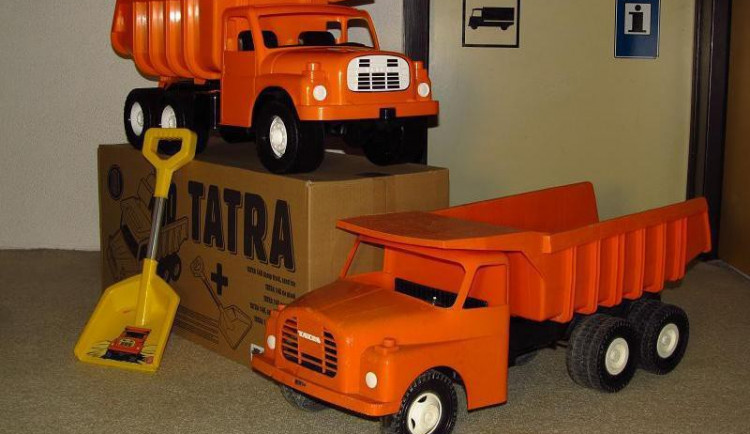 Legendární plastová Tatra 148 se vrátila na trh, po dvou letech trhá rekordy v prodeji