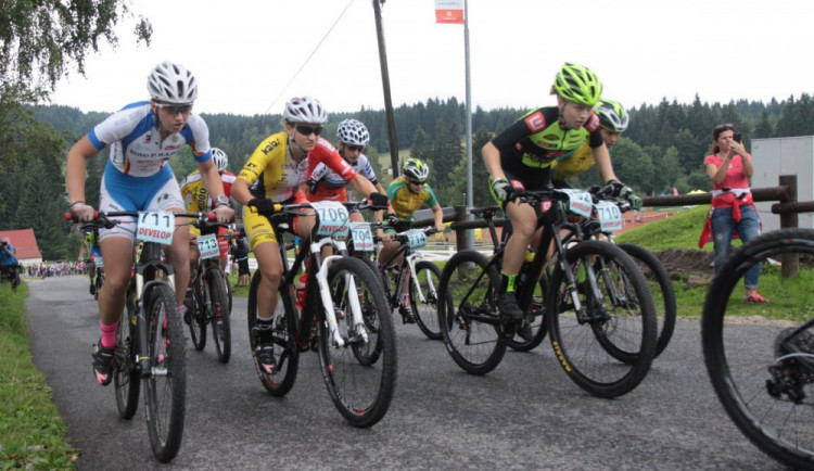 Biker Kulhavý je popáté mistrem republiky, Průdková poprvé