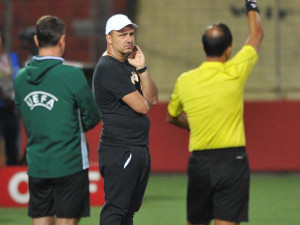 Přehlídka nefotbalových momentů: Kromě toho, aby tu přistál vrtulník, tu bylo asi všechno, říká Trpišovský