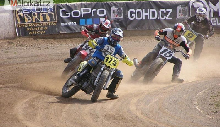 flat track