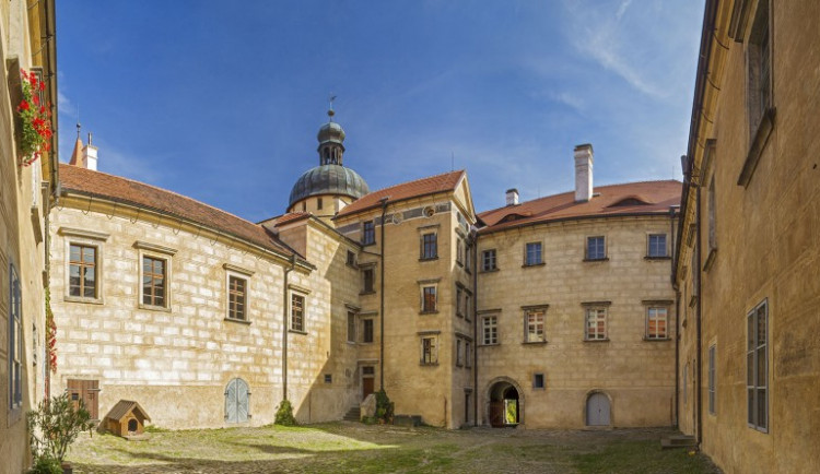 Grabštejn zůstal otevřený celou noc. Poslední návštěvníci ale dorazili už před půlnocí