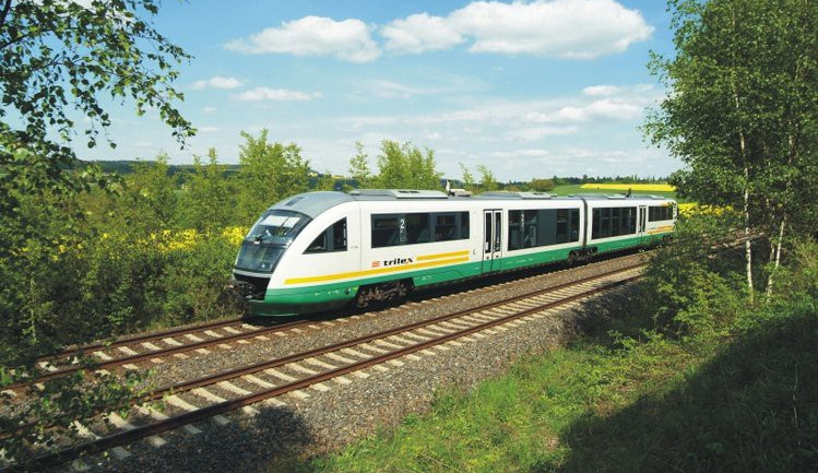 Letní turistické vlaky budou pokračovat