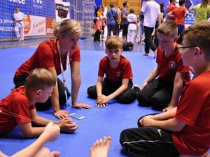 Porada před závody-s trenérkou Terezou Matějkovou