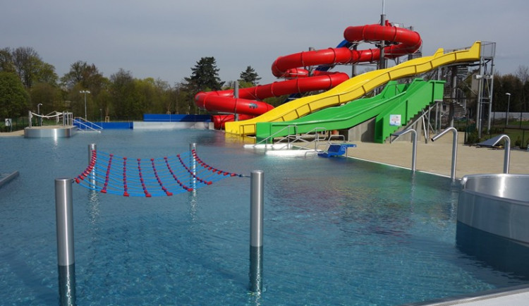 Turnov nabídne večerní koupačku v Maškově zahradě