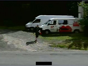 Poznáváte tohohle muže? Policisté by sis s ním rádi promluvili