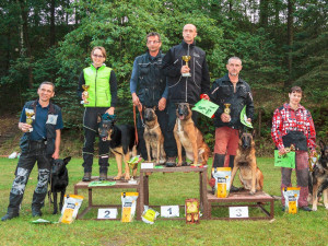 Čtyřiadvacet služebních psů bojovalo o pětatřicátý Liberecký pohár