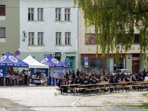 Do Liberce přijely stovky řeckých fanoušků. Policie zatím nemusela řešit žádné problémy