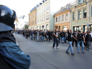 Libercem prošel pochod pěti stovek řeckých fanoušků