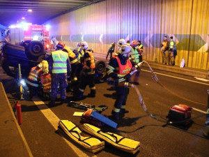 FOTO a VIDEO: Pětadvacet zraněných v libereckém tunelu. Velké cvičení zaměstnalo všechny záchranné složky