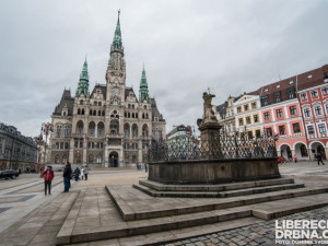 Liberec zvýšil limit pro veřejné zakázky, komise přitom navrhovala snížení