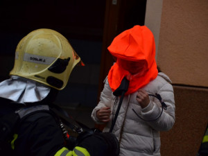 Hasiči evakuovali ze základy ve Světlé pod Ještědem skoro tři desítky dětí