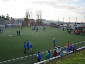 Frýdlantské "péefko" opět vytvořili místní. Na novoročence budou dvě stovky sportovců